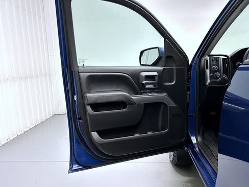 Used 2017 Chevrolet Silverado 1500 LT w/ All Star Edition AWD/4WD image 9