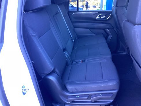 Used 2023 Chevrolet Suburban LS image 21