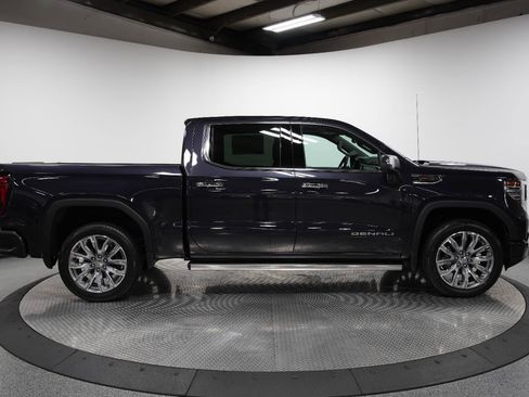 New 2026 GMC Sierra 1500 Denali w/ Denali Reserve Package image 12