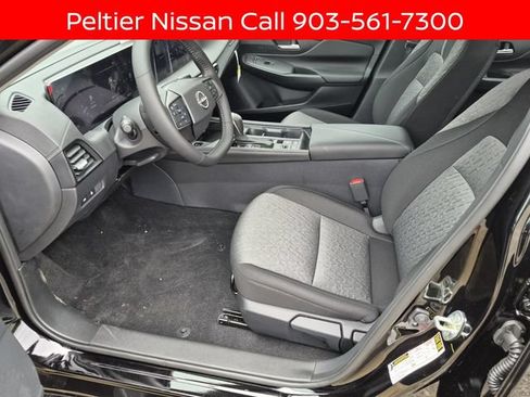 New 2026 Nissan Sentra SV w/ SV Convenience Package FWD image 7