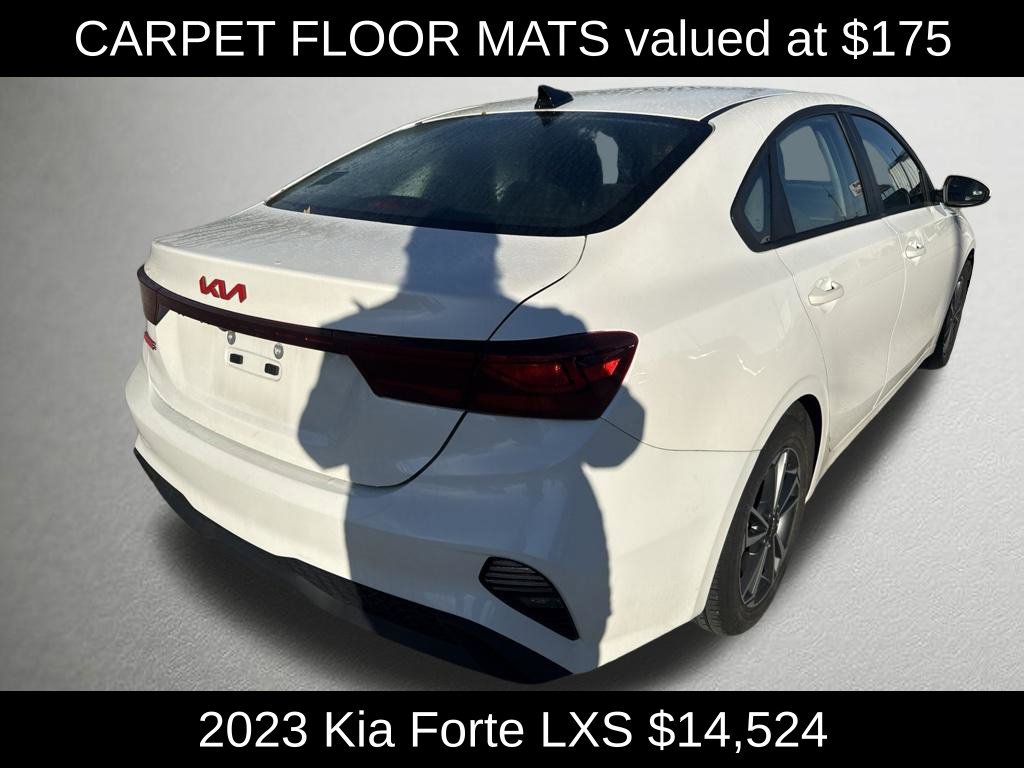 Used 2023 Kia Forte LXS FWD image 3