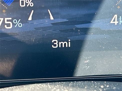 New 2026 Chevrolet Equinox EV LT image 12