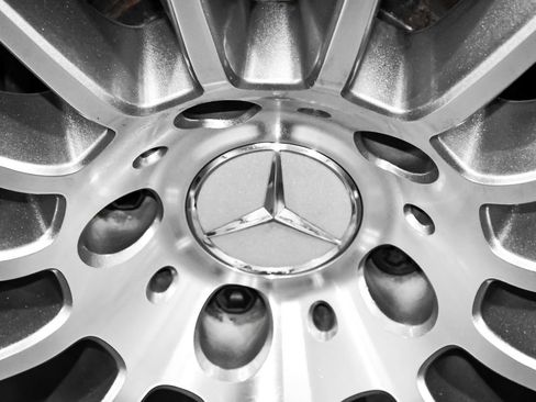 Used 2023 Mercedes-Benz G 550 image 90