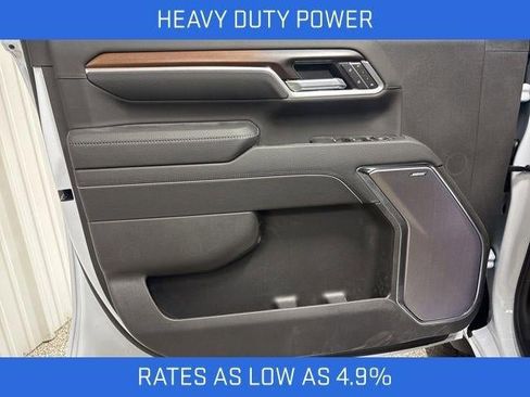 New 2026 GMC Sierra 2500 Denali w/ Denali Reserve Package image 5