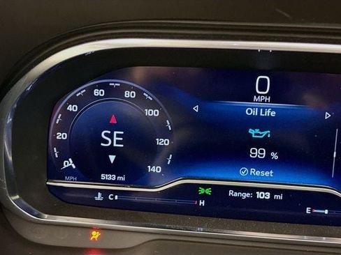 Used 2024 Chevrolet Tahoe RST w/ Luxury Package image 15