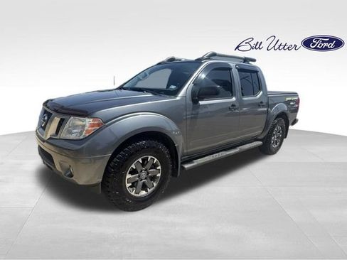 Used 2017 Nissan Frontier Desert Runner RWD image 1