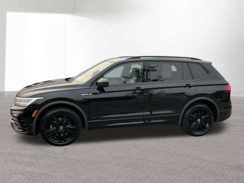 Used 2022 Volkswagen Tiguan SE R-Line AWD/4WD image 6