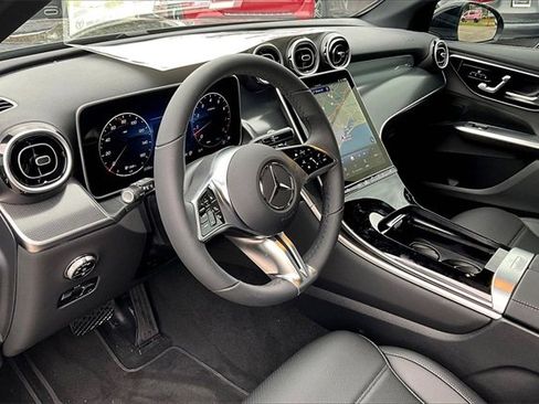 New 2026 Mercedes-Benz GLC 300 image 5