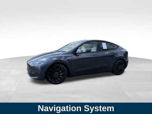 Used 2022 Tesla Model Y Performance AWD/4WD image 2