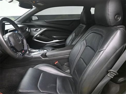 Used 2021 Chevrolet Camaro SS image 17