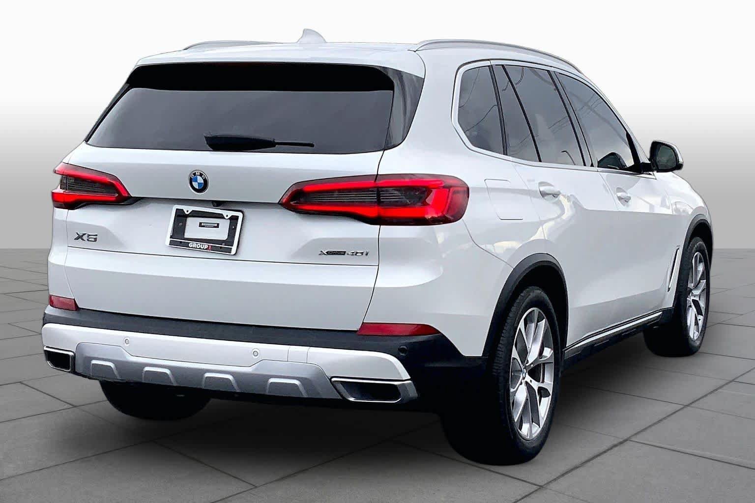 Used 2019 BMW X5 xDrive40i w/ Luxury Seating Package AWD/4WD image 12