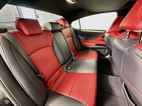 Certified 2024 Lexus ES 350 F Sport FWD image 26
