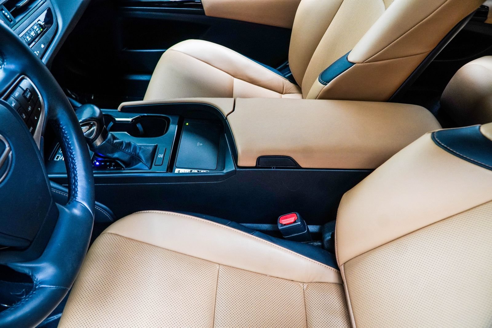 Used 2023 Lexus ES 350 w/ Premium Package FWD image 22