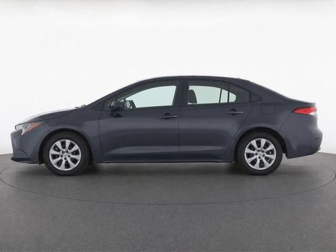 Used 2026 Toyota Corolla LE FWD image 4