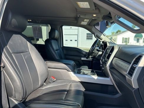 Used 2020 Ford F350 Lariat w/ Lariat Ultimate Package image 20
