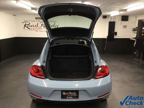 Used 2012 Volkswagen Beetle 2.5 FWD image 12