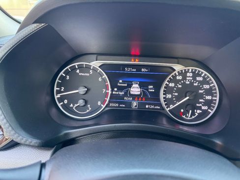 Used 2023 Nissan Sentra SV image 17