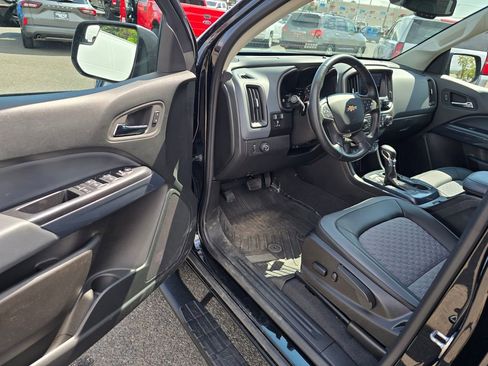 Used 2022 Chevrolet Colorado Z71 image 19