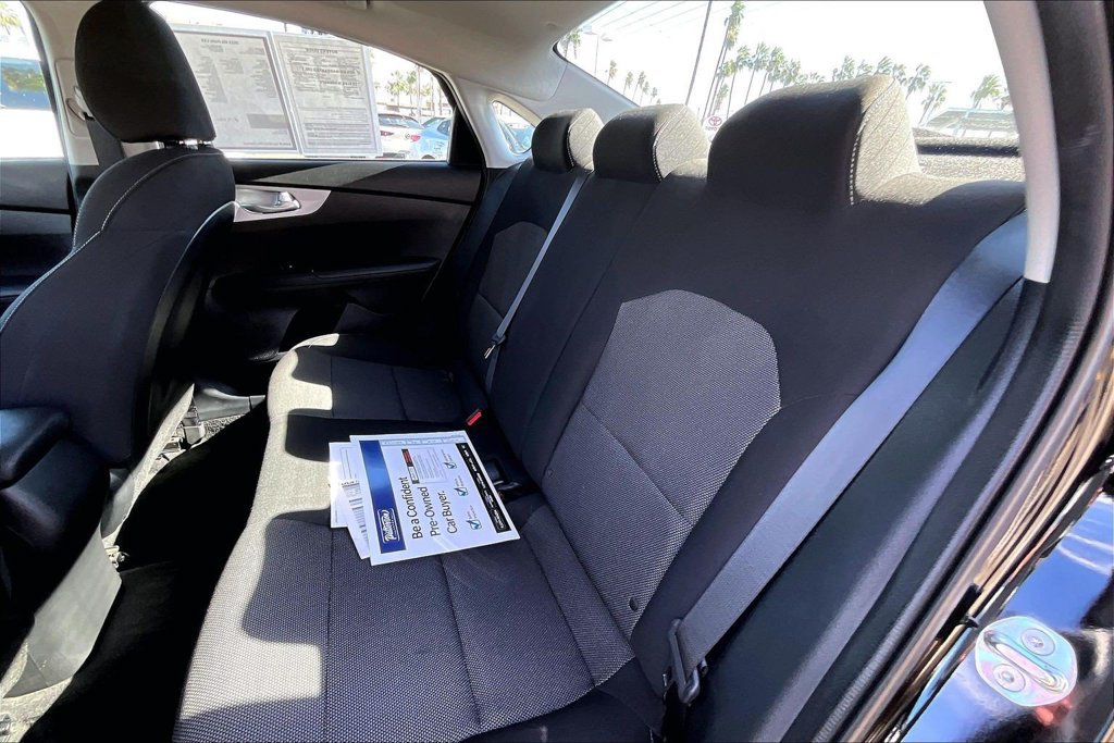 Used 2023 Kia Forte LXS FWD image 17