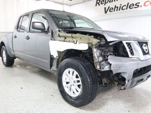 Used 2017 Nissan Frontier SV w/ SV Value Truck Package image 5