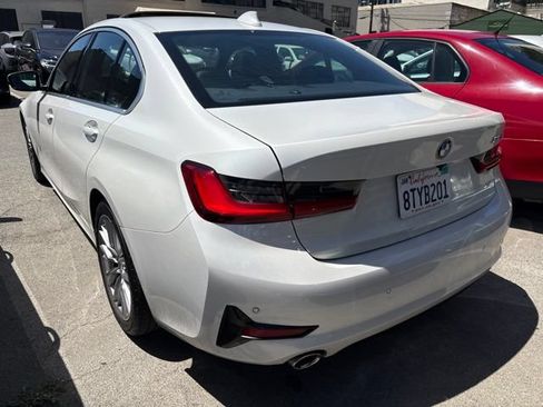 Used 2021 BMW 330i Sedan w/ Driving Assistance Package RWD image 5