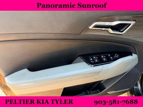 Certified 2023 Kia Sportage X-Line w/ X-Line Premium Package image 17