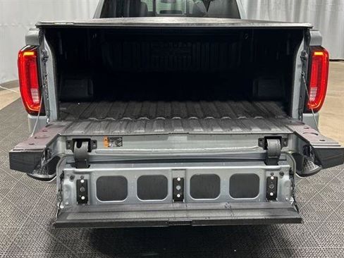 New 2026 GMC Sierra 1500 SLT w/ SLT Premium Plus Package image 20