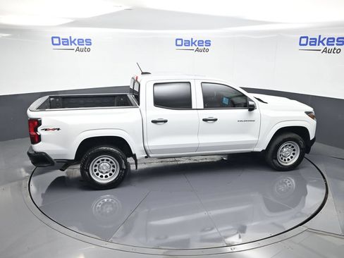 Used 2025 Chevrolet Colorado W/T w/ Advanced Trailering Package AWD/4WD image 54
