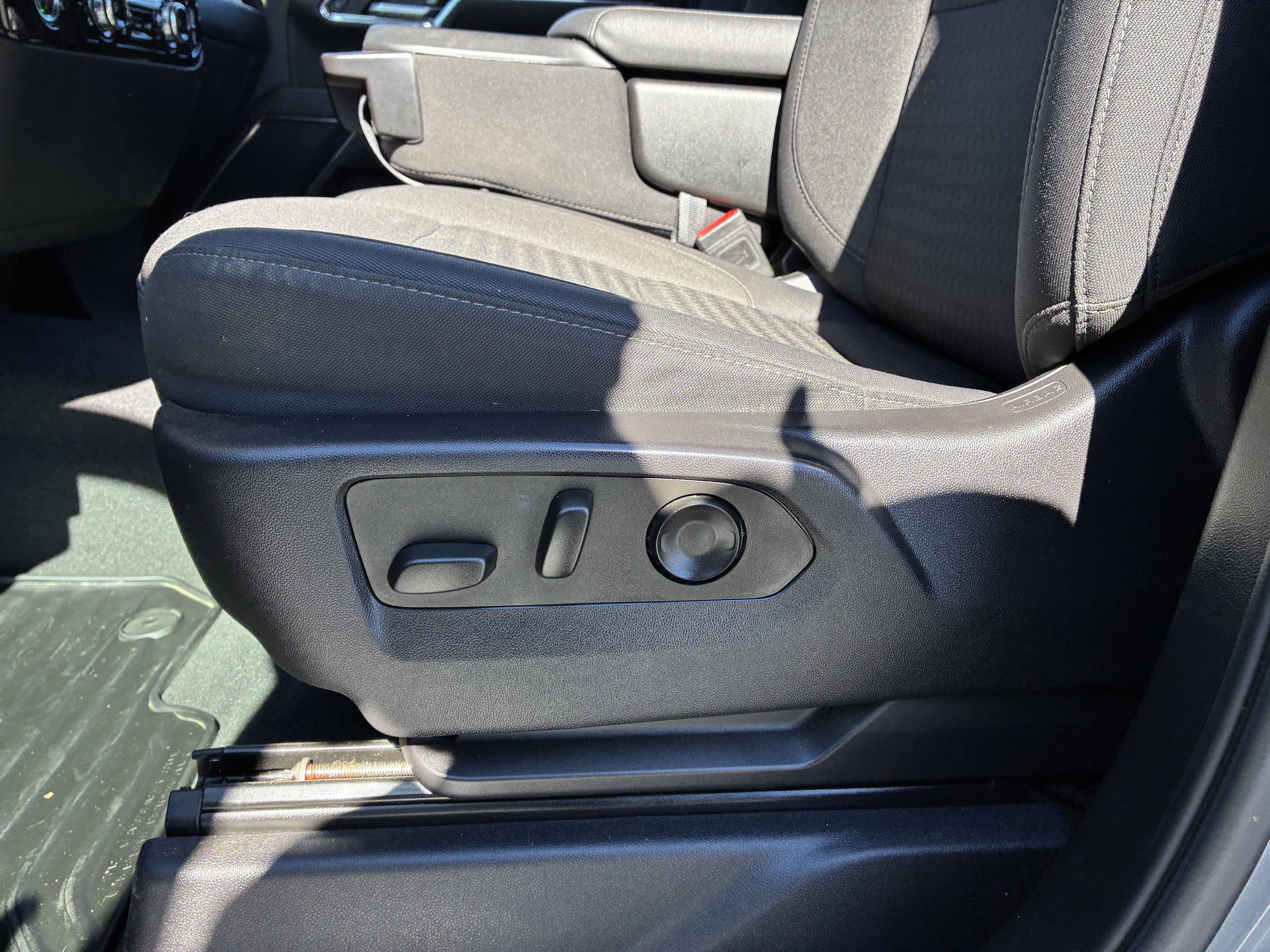Used 2024 GMC Sierra 1500 Elevation AWD/4WD image 25
