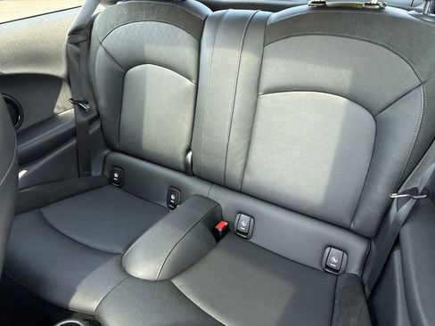 Used 2019 MINI Cooper S FWD image 19