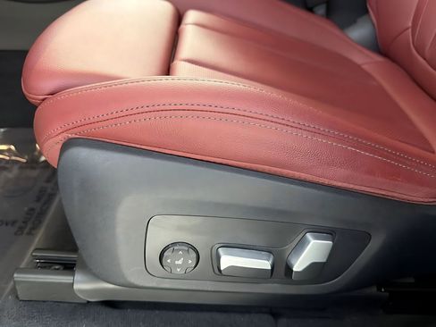 Used 2023 BMW X3 xDrive30i w/ Convenience Package w/ZPA image 14