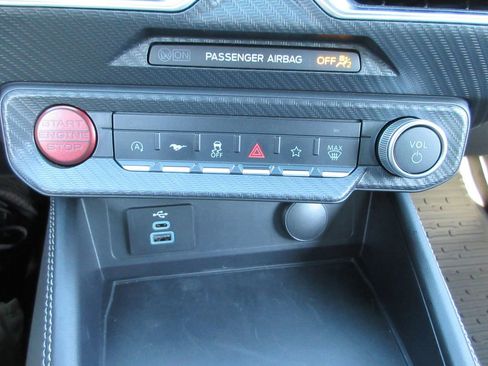 Used 2025 Ford Mustang GT Premium image 25