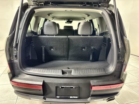 Used 2024 Hyundai Santa Fe SEL FWD image 20
