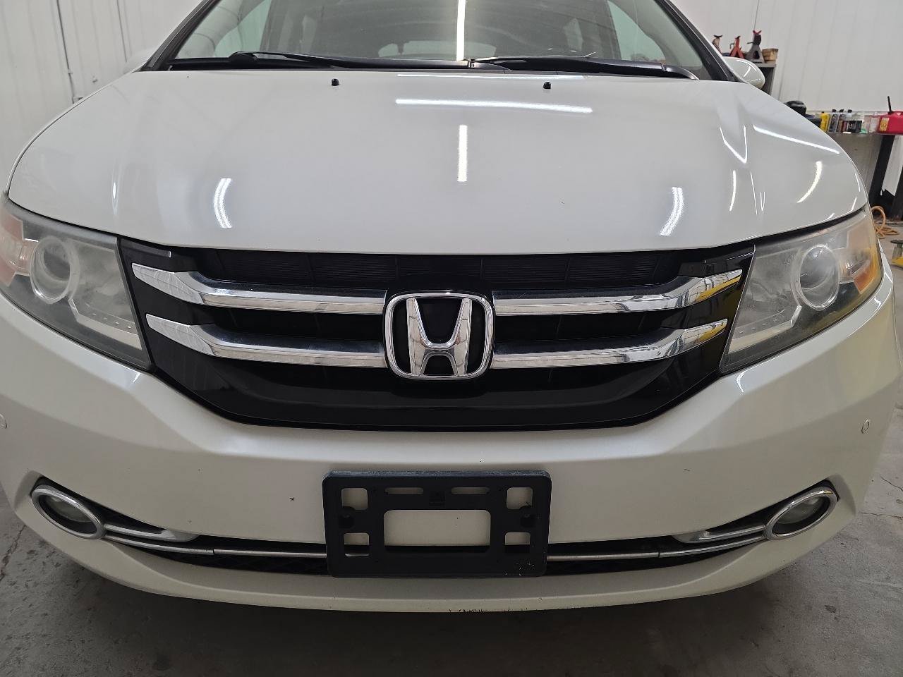 Used 2014 Honda Odyssey Touring image 18