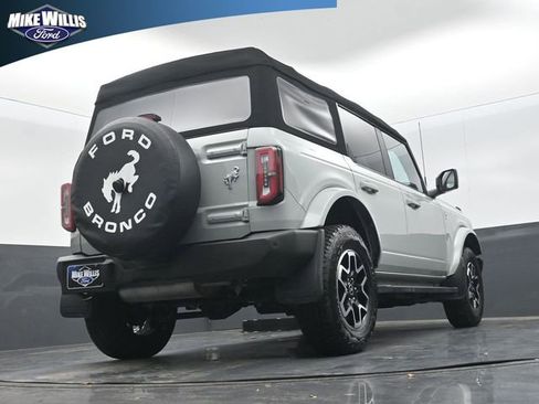 Used 2023 Ford Bronco Outer Banks AWD/4WD image 23
