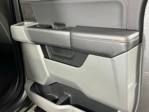 Used 2025 Ford F150 XLT image 27