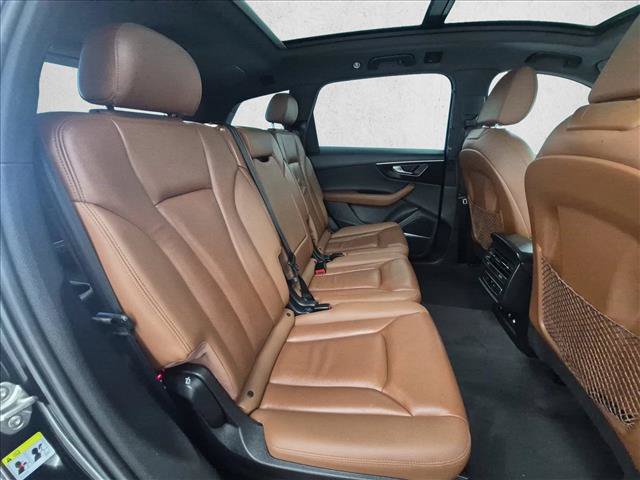 Used 2023 Audi Q7 3.0T Premium Plus AWD/4WD image 24