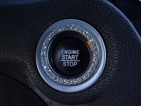 Used 2021 Chrysler 300 S RWD image 17