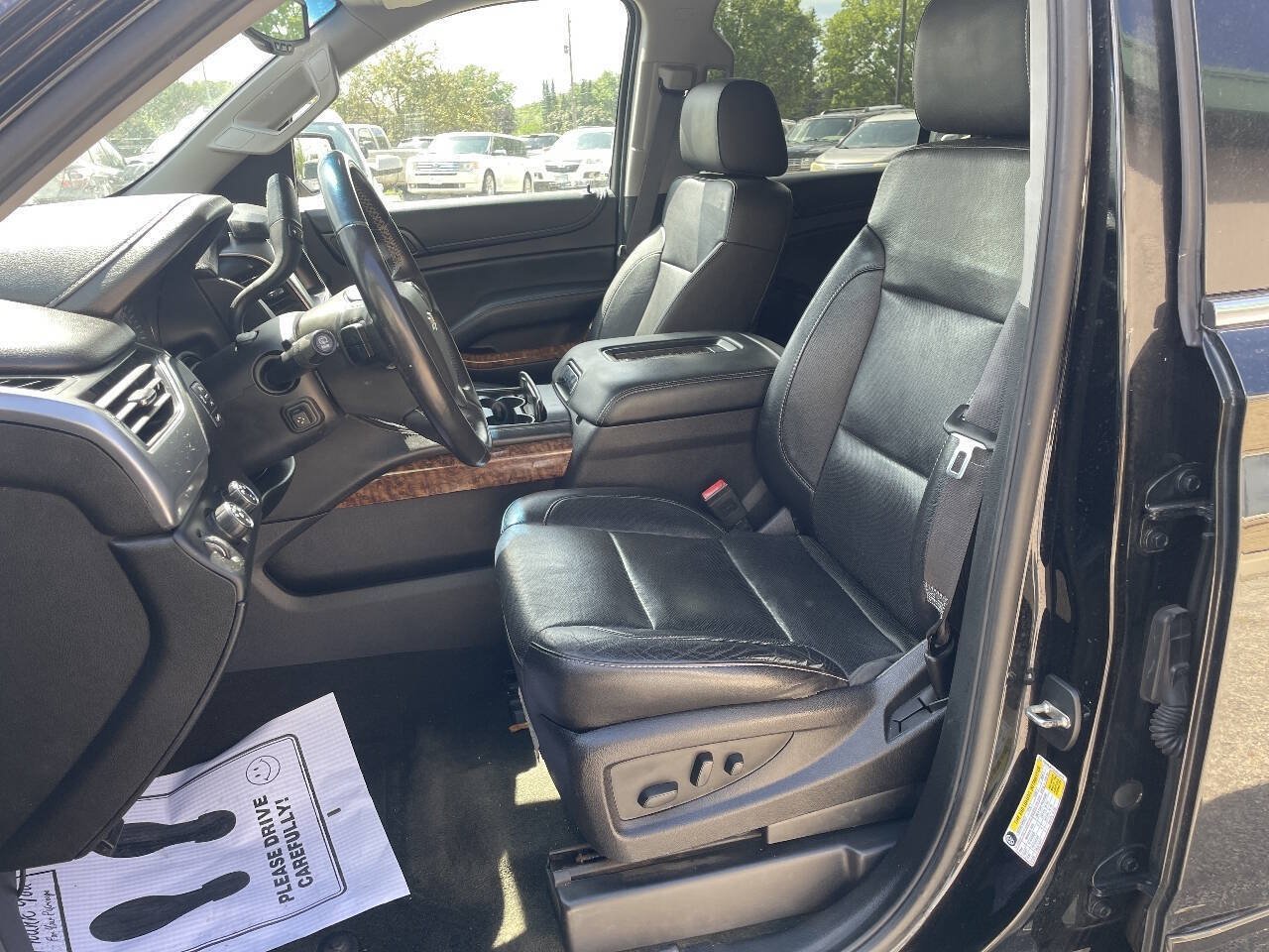Used 2016 Chevrolet Suburban LTZ AWD/4WD image 13