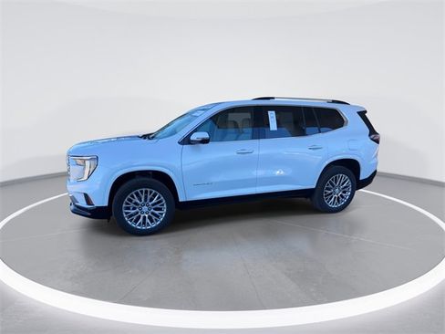 Used 2025 GMC Acadia Denali w/ LPO, Floor Liner Package image 3