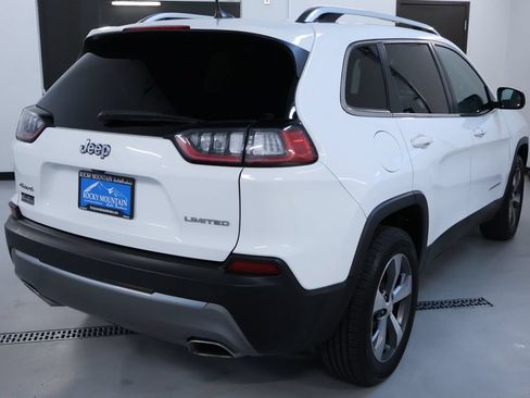 Used 2021 Jeep Cherokee Limited w/ Elite Package AWD/4WD image 7