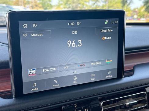 Used 2021 Lincoln Aviator Reserve w/ Equipment Group 202A AWD/4WD image 13