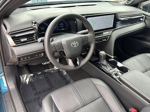 Used 2026 Toyota Camry XSE w/ Premium Package AWD/4WD image 10