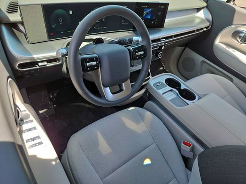 Certified 2026 Hyundai Ioniq 9 SE AWD/4WD image 10