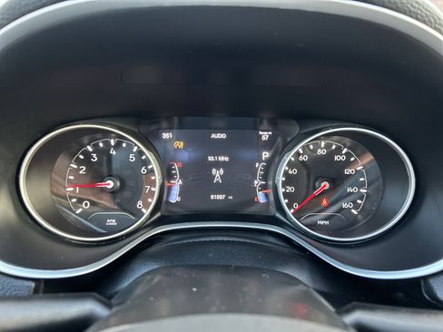 Used 2019 Jeep Compass Latitude w/ Popular Equipment Group image 22