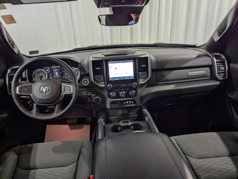 Used 2025 RAM 1500 Big Horn AWD/4WD image 15