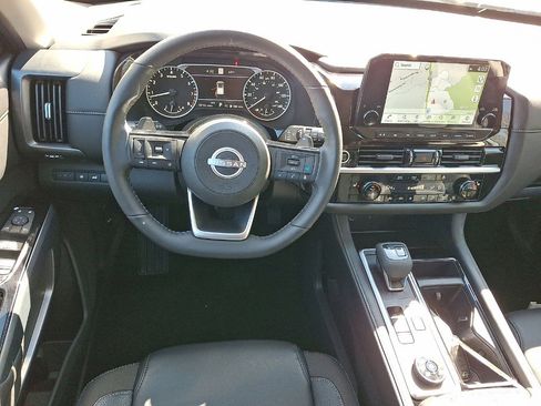 Used 2024 Nissan Pathfinder SL w/ Cargo Package AWD/4WD image 21