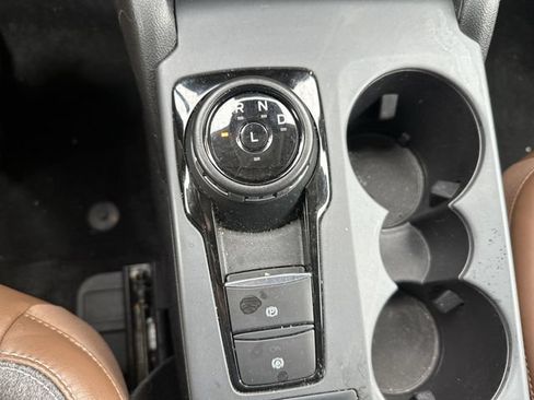 Used 2024 Ford Bronco Sport Outer Banks w/ Tech Package AWD/4WD image 23
