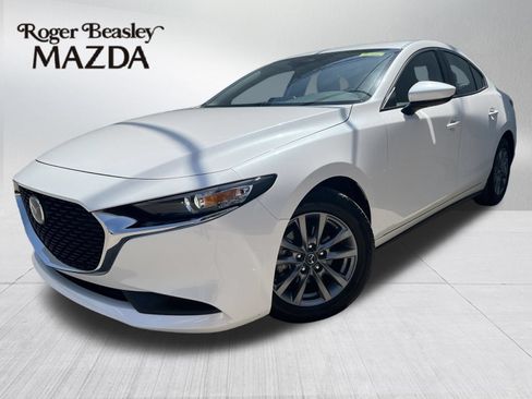 Used 2024 MAZDA MAZDA3 s FWD image 1