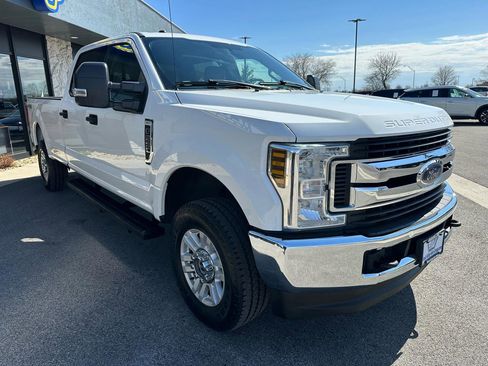 Used 2019 Ford F250 XLT image 9
